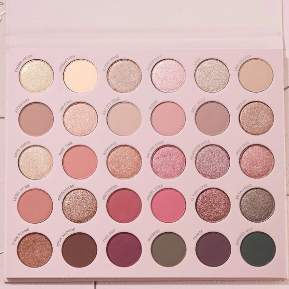 ✨PICK 2/$40✨🌹 Colourpop Smoke N' Roses Eyeshadow Palette - Picture 7 of 7